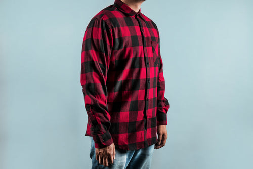 Image : Chequered Red Shirt